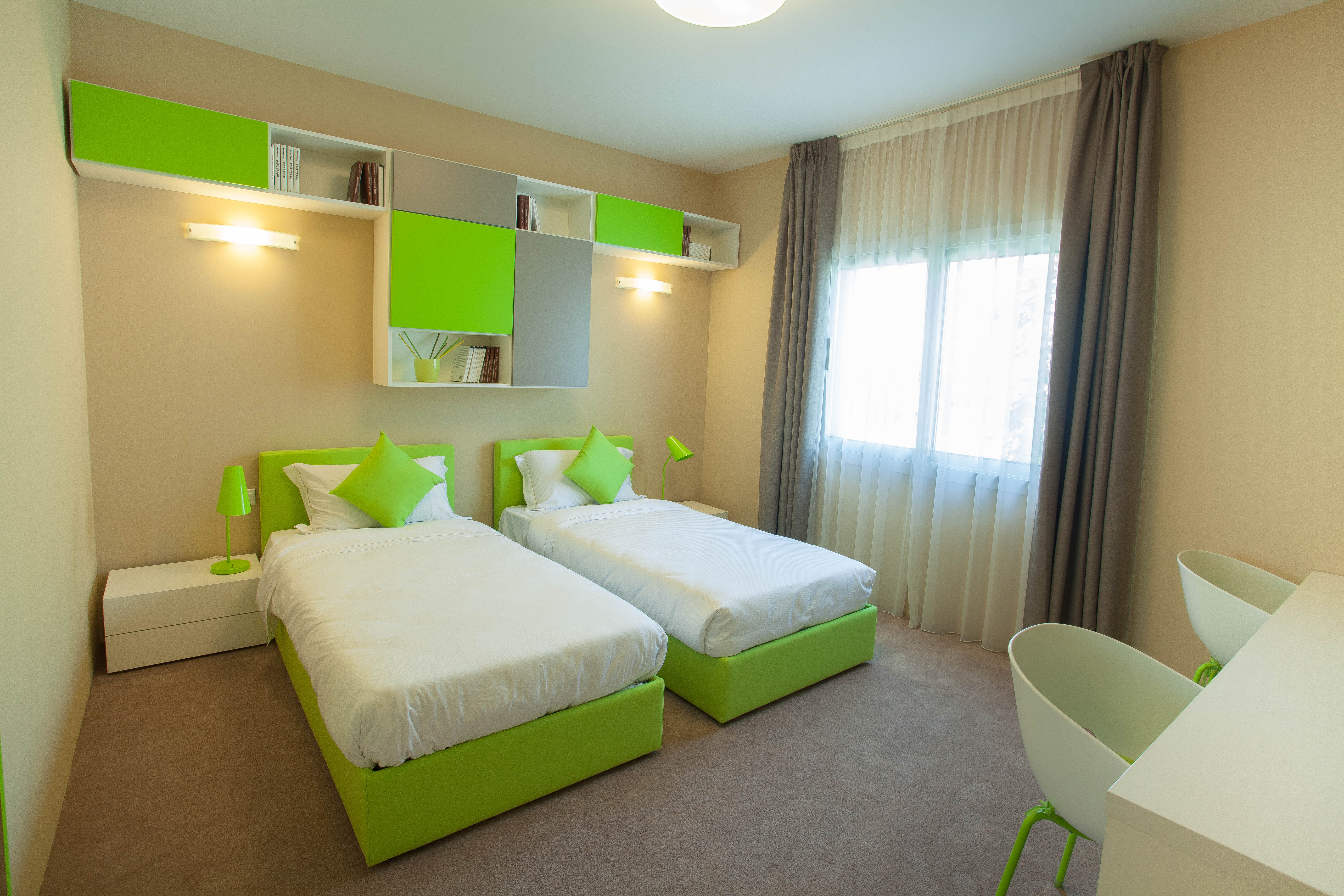 Kids' Bedroom
