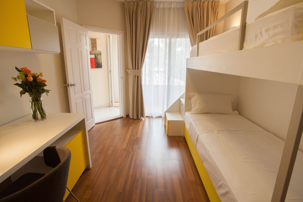 Kids' Bedroom