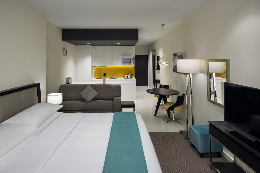 STUDIO SUITE 1