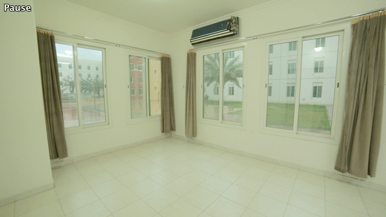 Bachelor unit