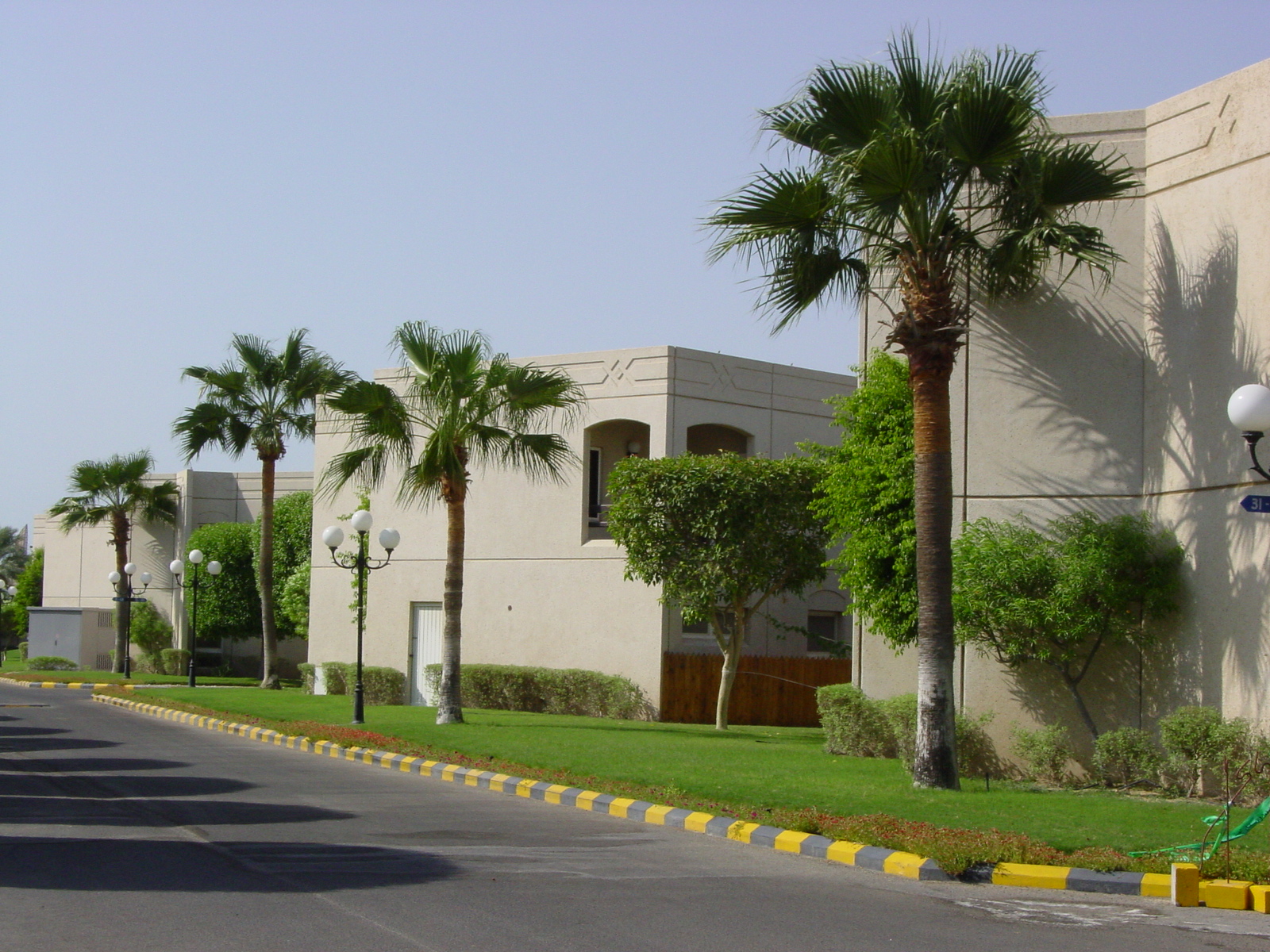 Jadawel compound