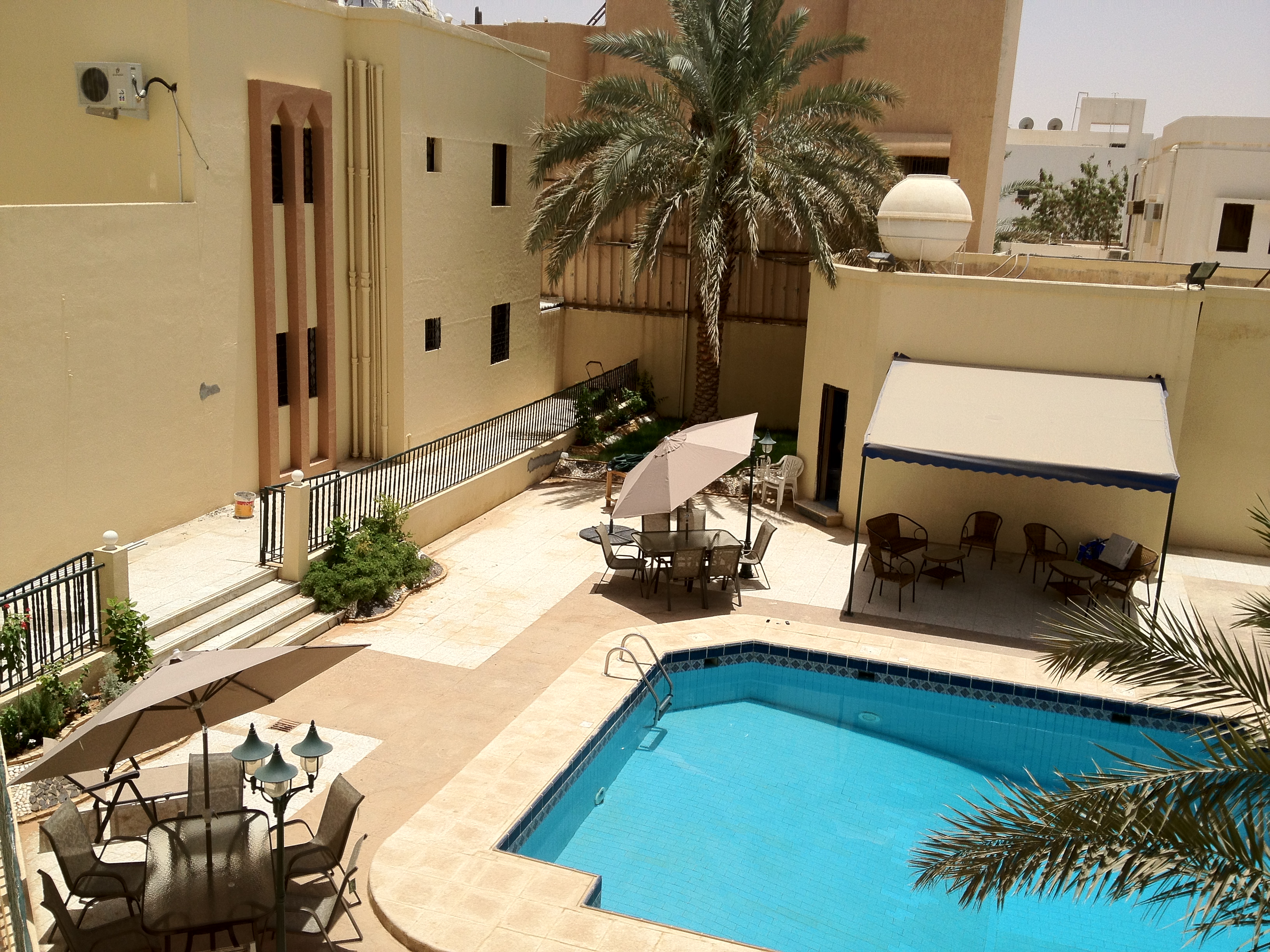 rahmaniah compound
