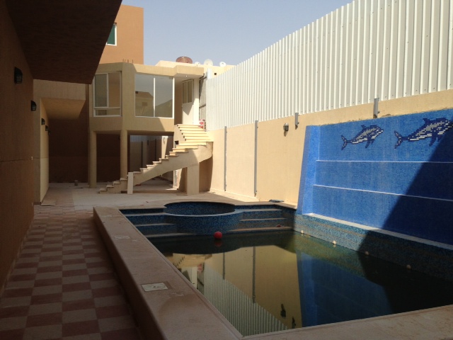 swimmingpool &  gym